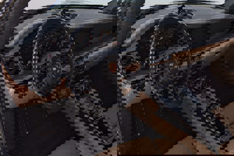 Used 2020 Porsche 911 Carrera S image 19