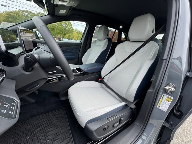 New 2025 Volkswagen ID.4 Pro S AWD/4WD image 28