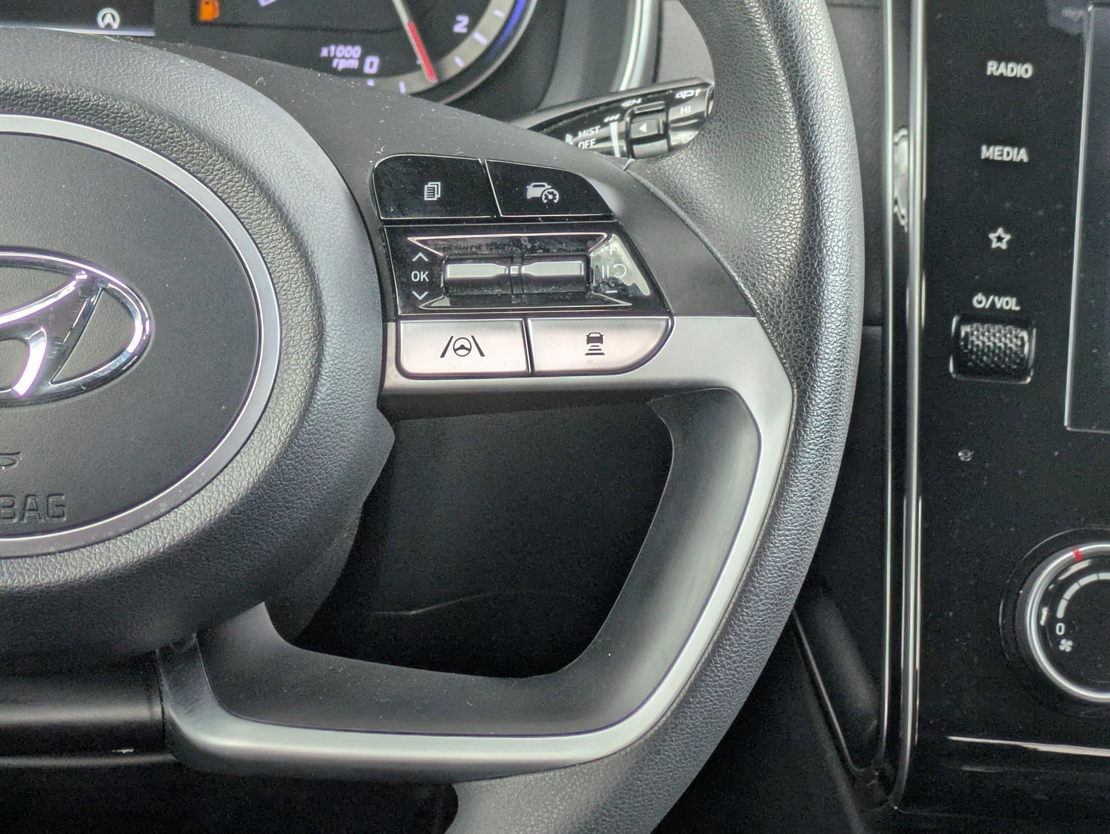 Certified 2023 Hyundai Tucson SEL AWD/4WD image 14