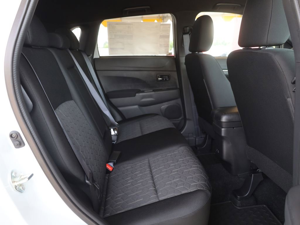 New 2025 Mitsubishi Outlander Sport AWD image 19