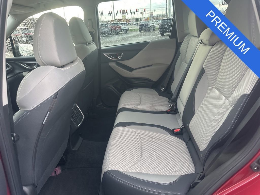 Used 2023 Subaru Forester Premium AWD/4WD image 24