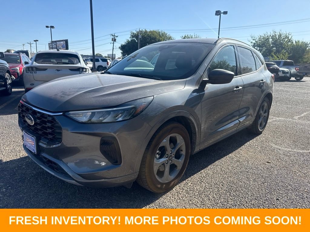 Used 2024 Ford Escape ST-Line FWD image 3
