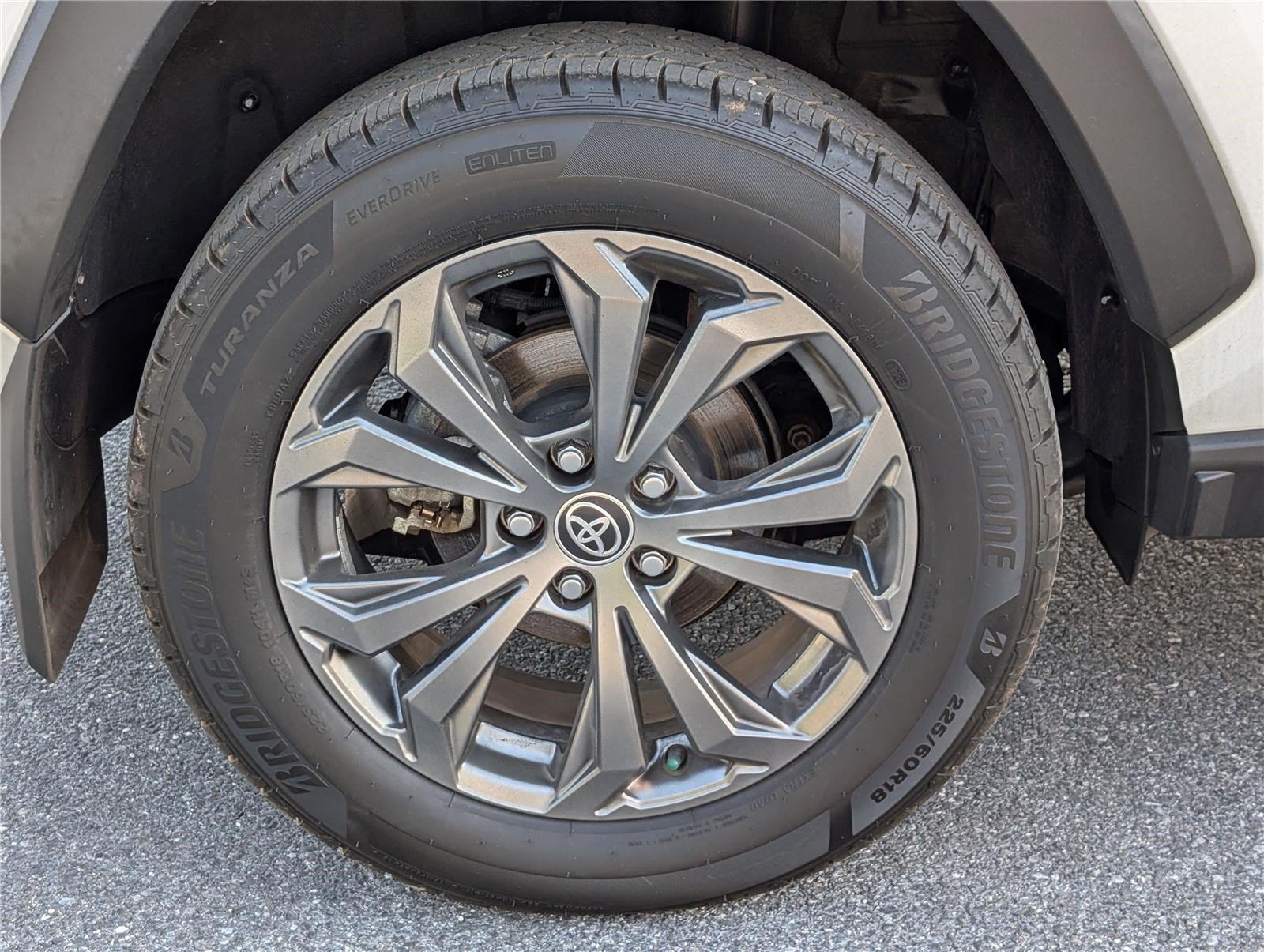Used 2023 Toyota RAV4 XLE Premium AWD/4WD image 10
