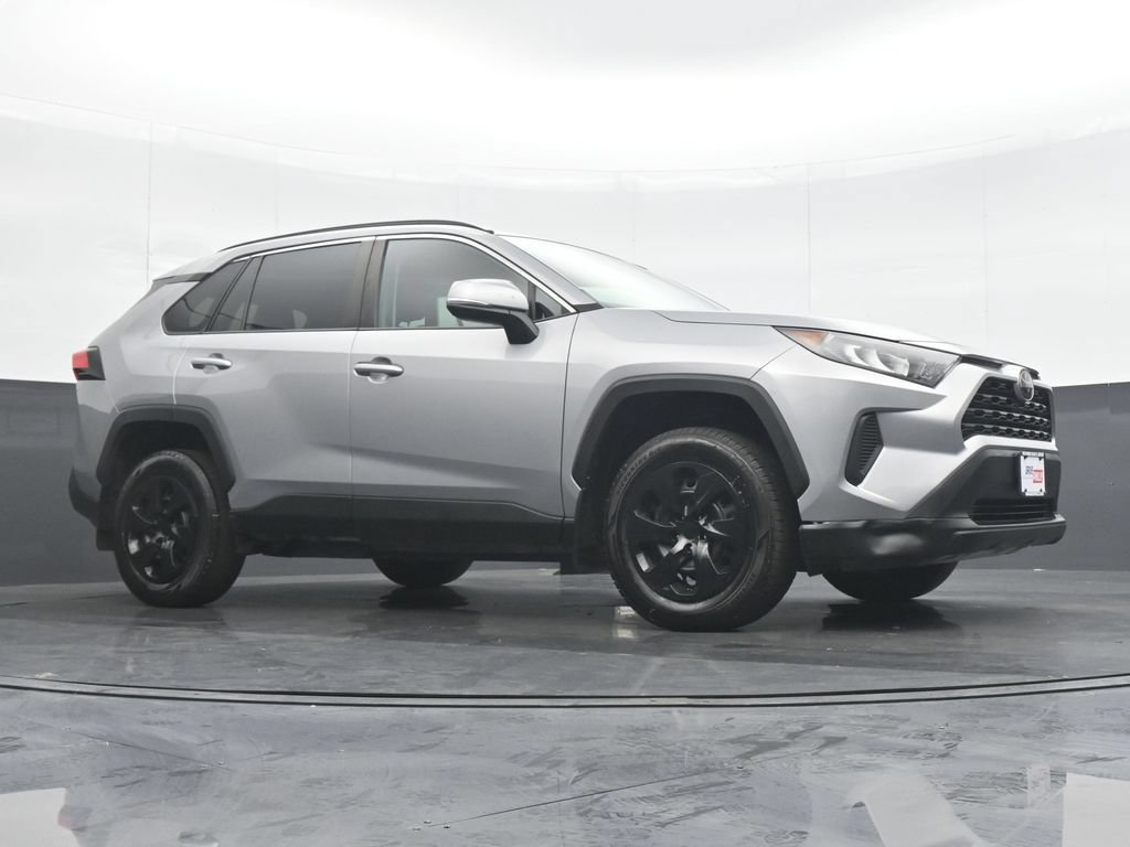 Used 2020 Toyota RAV4 LE w/ All Weather Liner Package AWD/4WD image 32