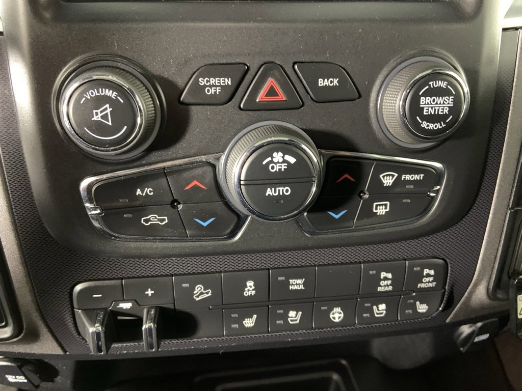 Used 2017 RAM 2500 Power Wagon w/ Leather & Luxury Group image 14