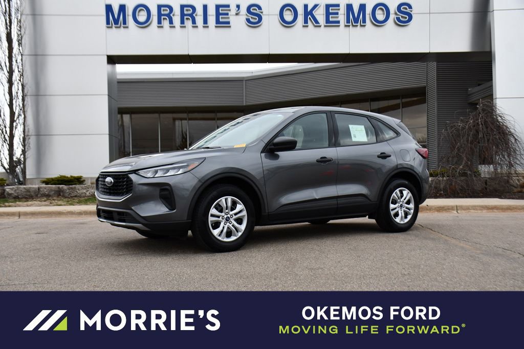 Used 2023 Ford Escape AWD image 1
