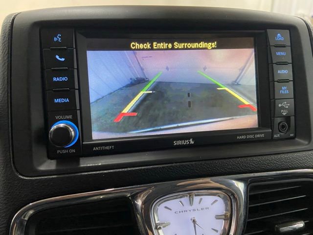 Used 2012 Chrysler Town & Country Touring-L w/ Premium Group FWD image 57