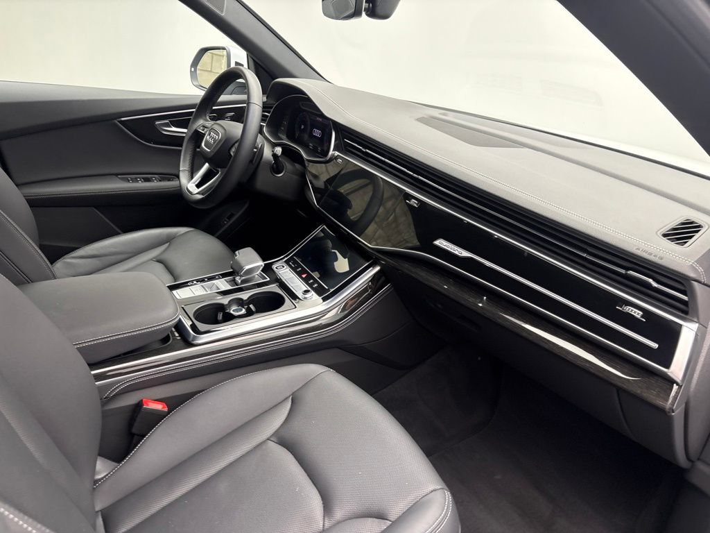 Used 2026 Audi Q8 Premium Plus w/ Premium Plus Package AWD/4WD image 26