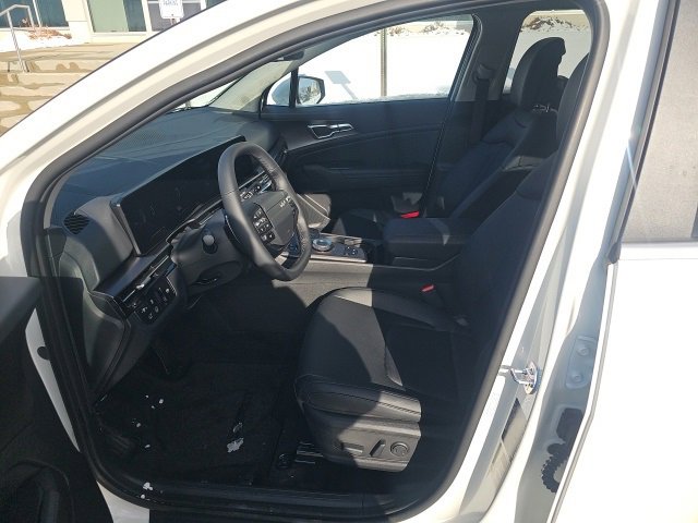 New 2026 Kia Sportage EX image 7