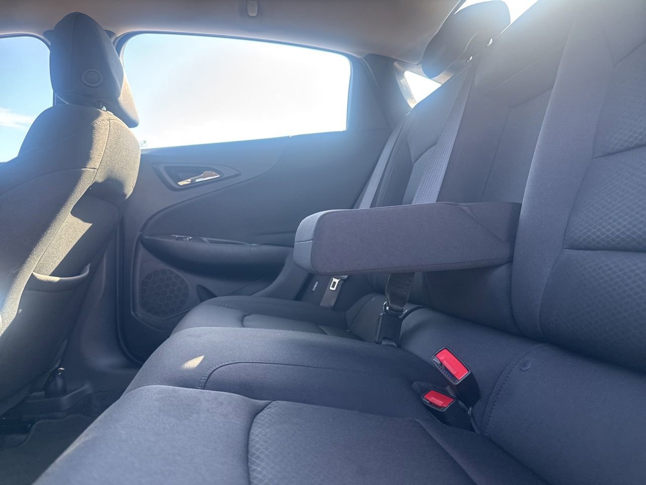 Used 2025 Chevrolet Malibu LT image 34