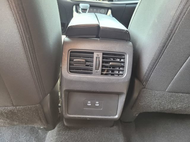 Certified 2024 Nissan Rogue SV AWD/4WD image 17