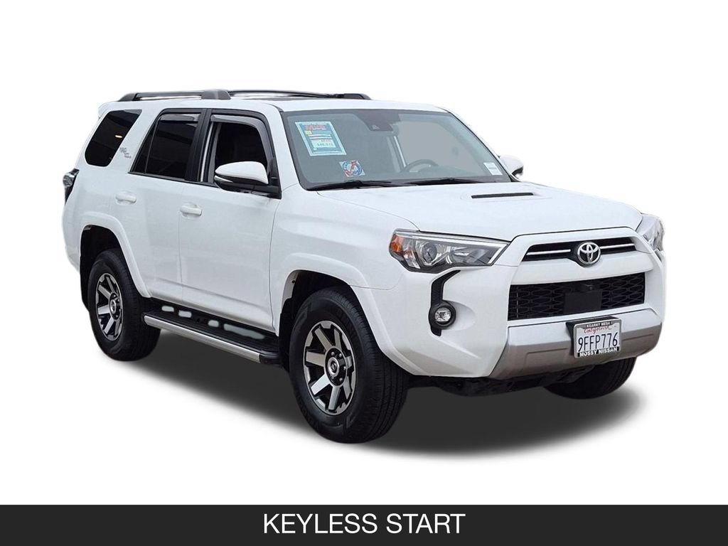 Used 2023 Toyota 4Runner TRD Off-Road Premium w/ Off Road Premium Plus Package AWD/4WD image 2