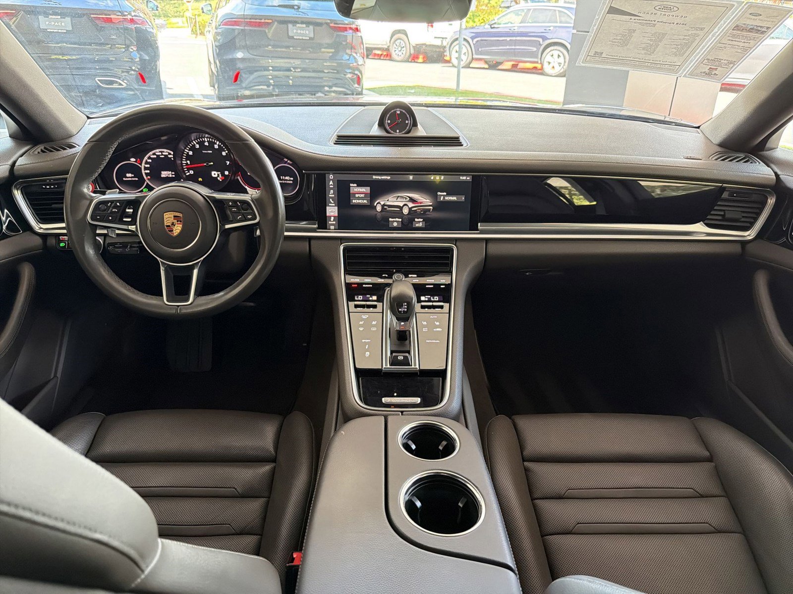 Used 2018 Porsche Panamera 4 AWD/4WD image 17