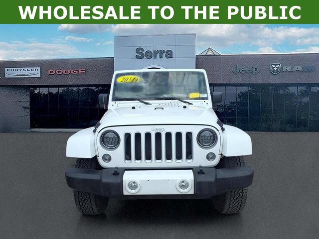 Used 2016 Jeep Wrangler Unlimited Sahara w/ Dual Top Group AWD/4WD video 2