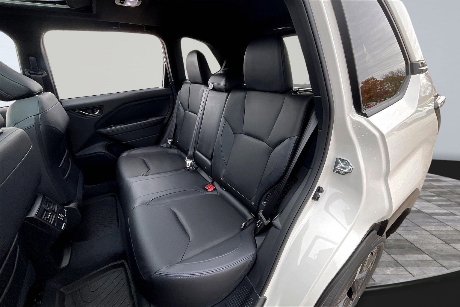 New 2025 Subaru Forester Limited image 10