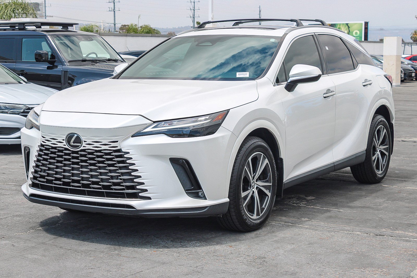 Used 2023 Lexus RX 350 Premium FWD image 3