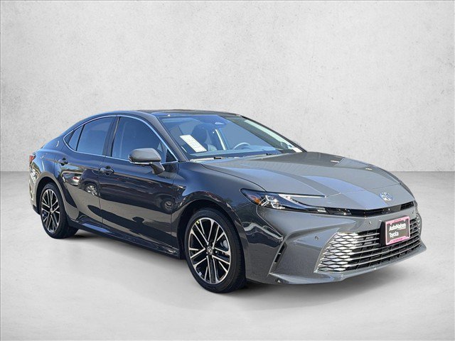 New 2026 Toyota Camry XLE FWD image 3