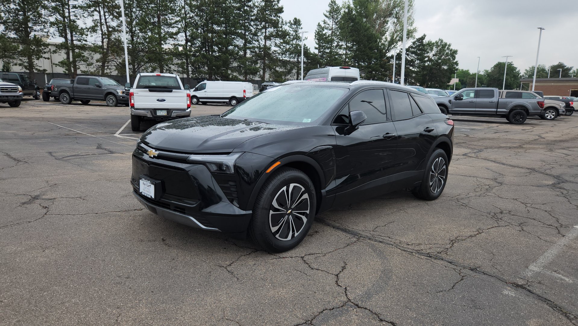 Used 2024 Chevrolet Blazer EV LT AWD/4WD image 2