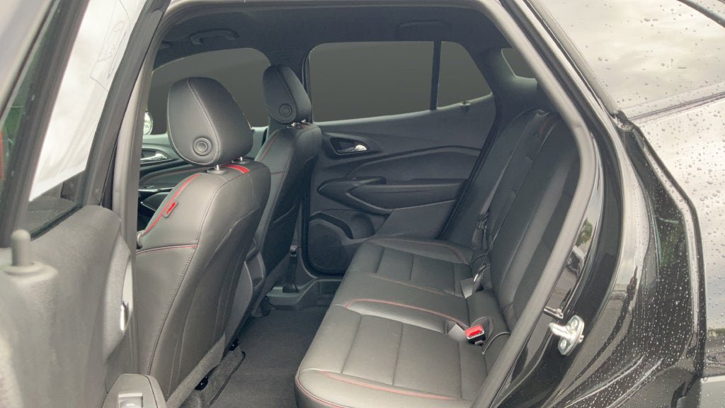 New 2026 Chevrolet Trax RS w/ Driver Confidence Package FWD image 19