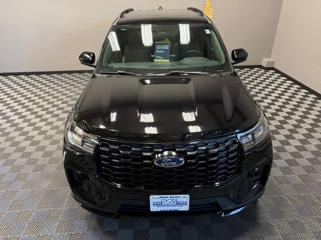 Used 2025 Ford Explorer ST-Line w/ Premium Package AWD/4WD image 5