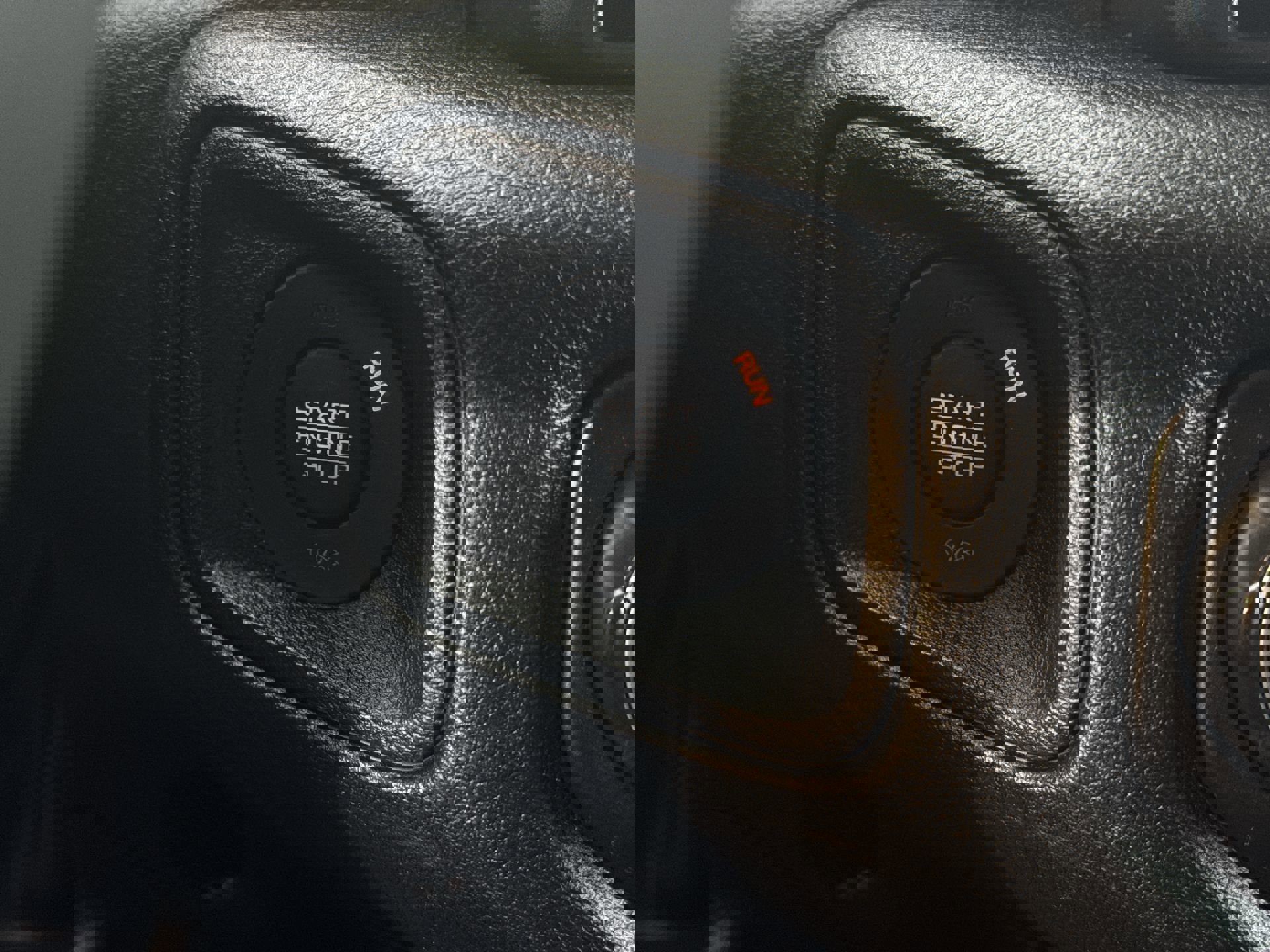 Used 2024 Jeep Wrangler Unlimited Sport image 17