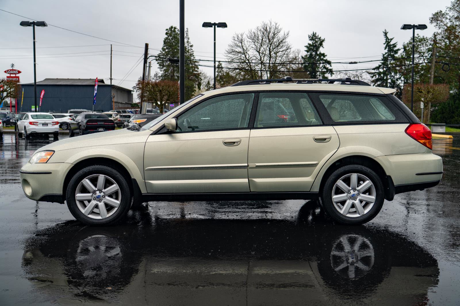 Used 2006 Subaru Outback 2.5i Limited AWD/4WD image 12