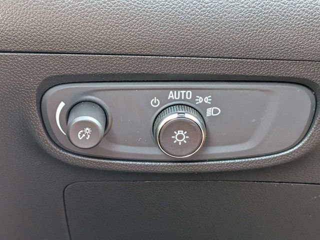 Used 2024 Buick Encore GX Preferred FWD image 24