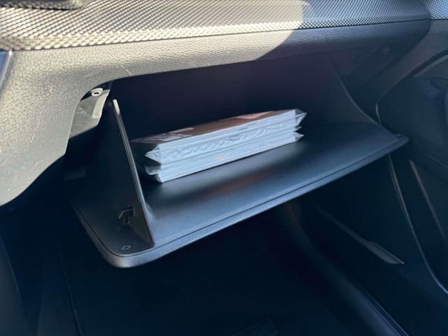 Used 2023 Kia Sportage LX image 33