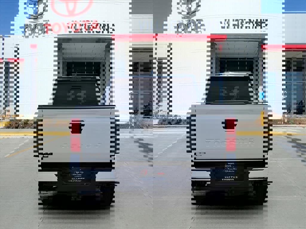 New 2025 Toyota Tacoma SR5 image 4