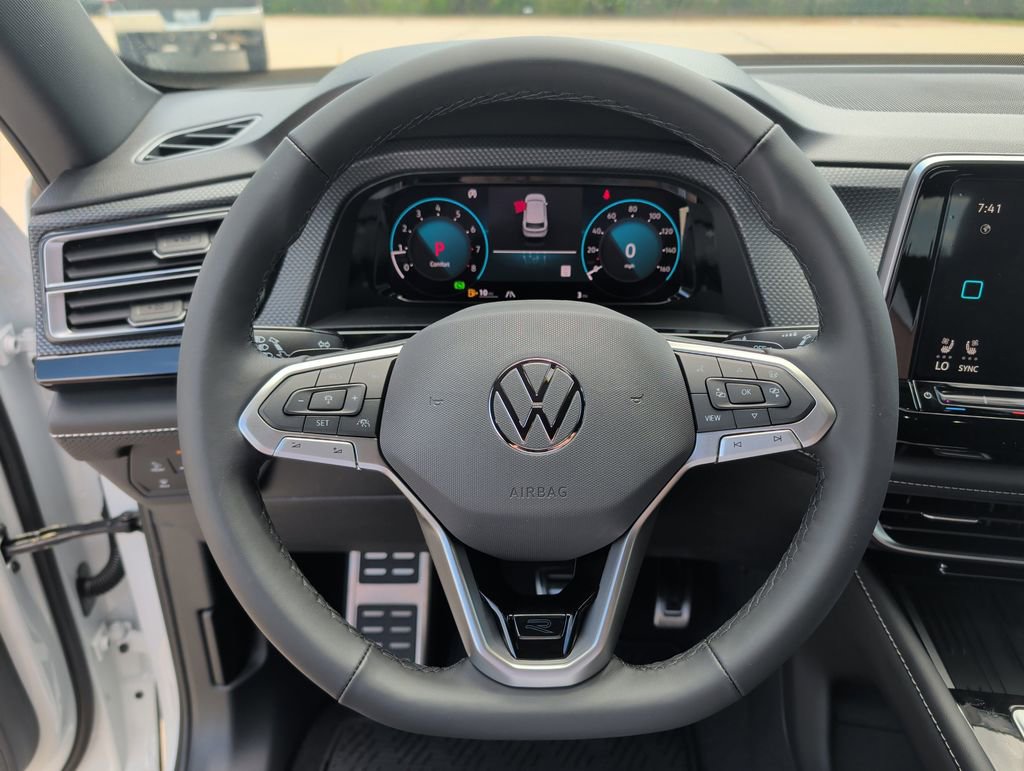 New 2026 Volkswagen Atlas Cross Sport SEL Premium R-Line AWD/4WD image 14