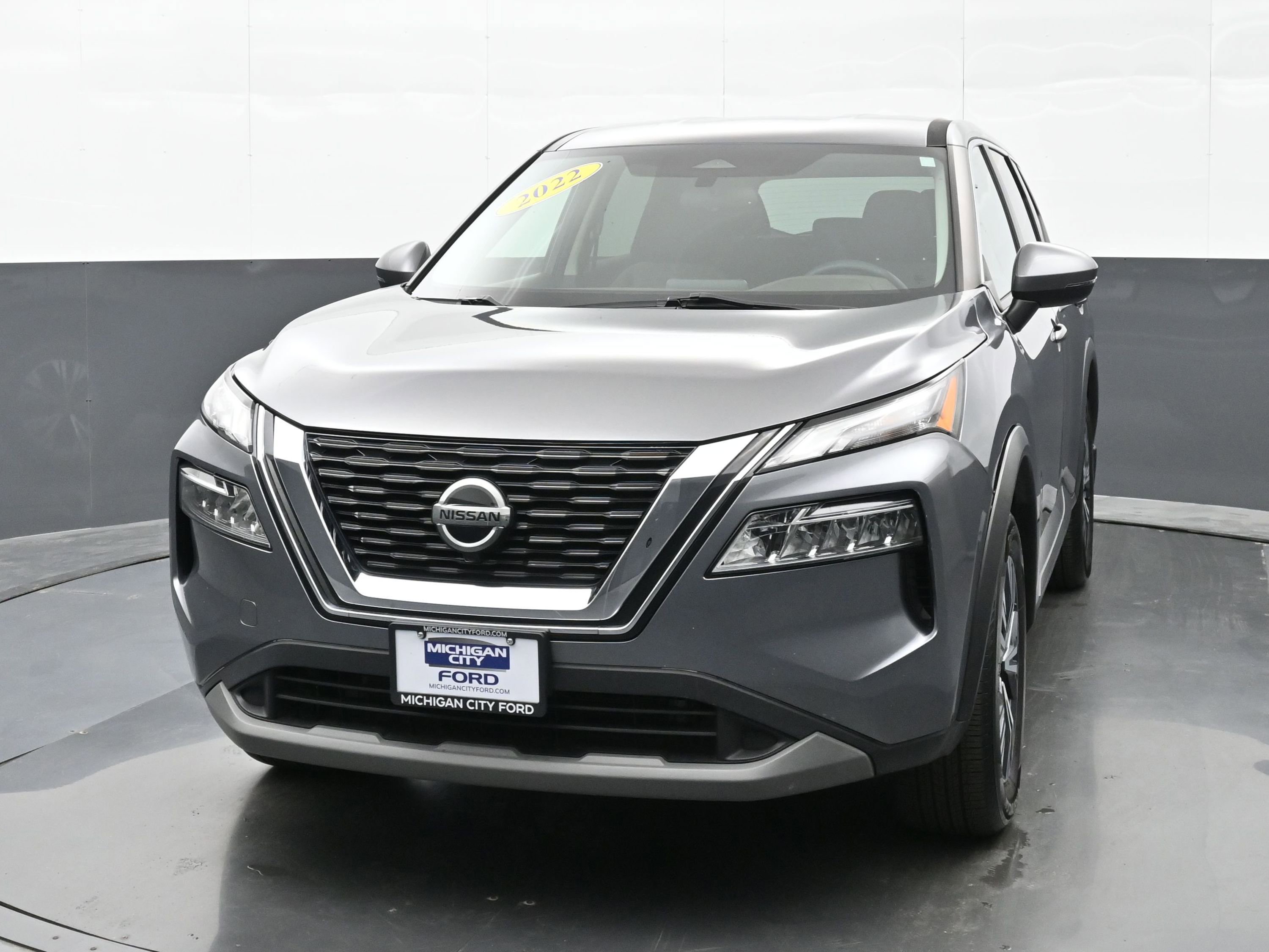 Used 2022 Nissan Rogue SV image 7