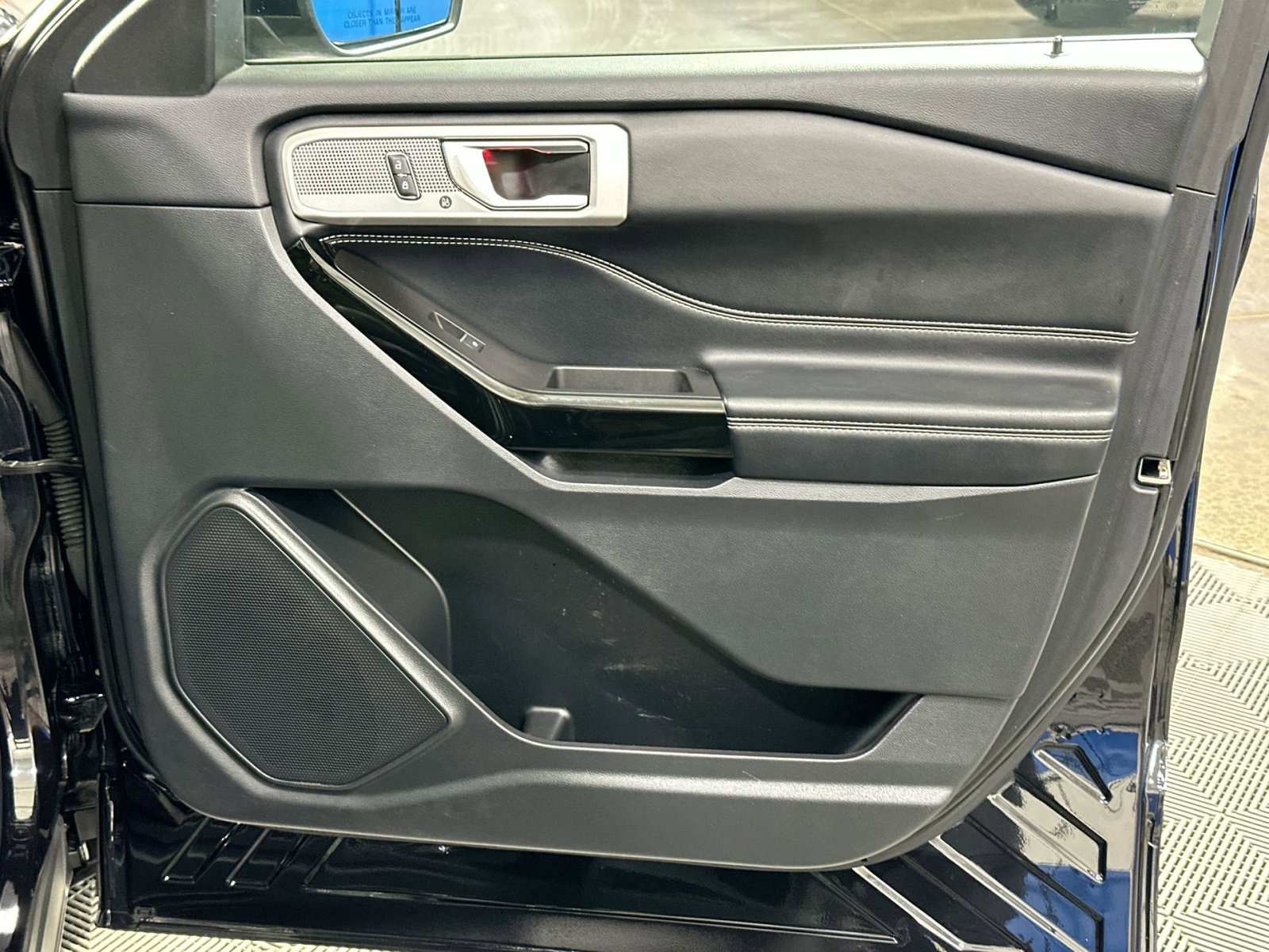 Used 2022 Ford Explorer ST w/ Equipment Group 401A image 40