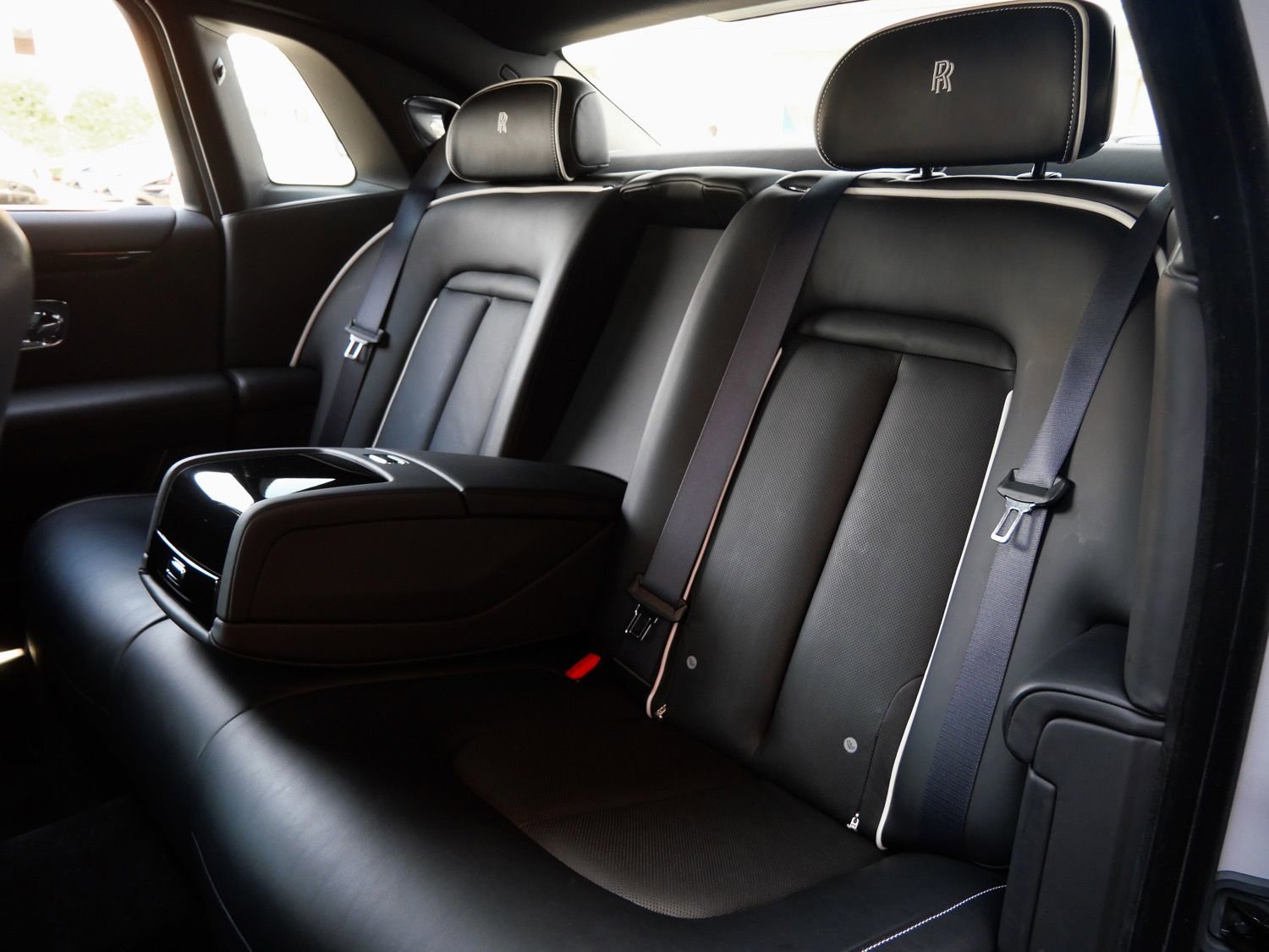 Certified 2022 Rolls-Royce Ghost AWD/4WD image 9