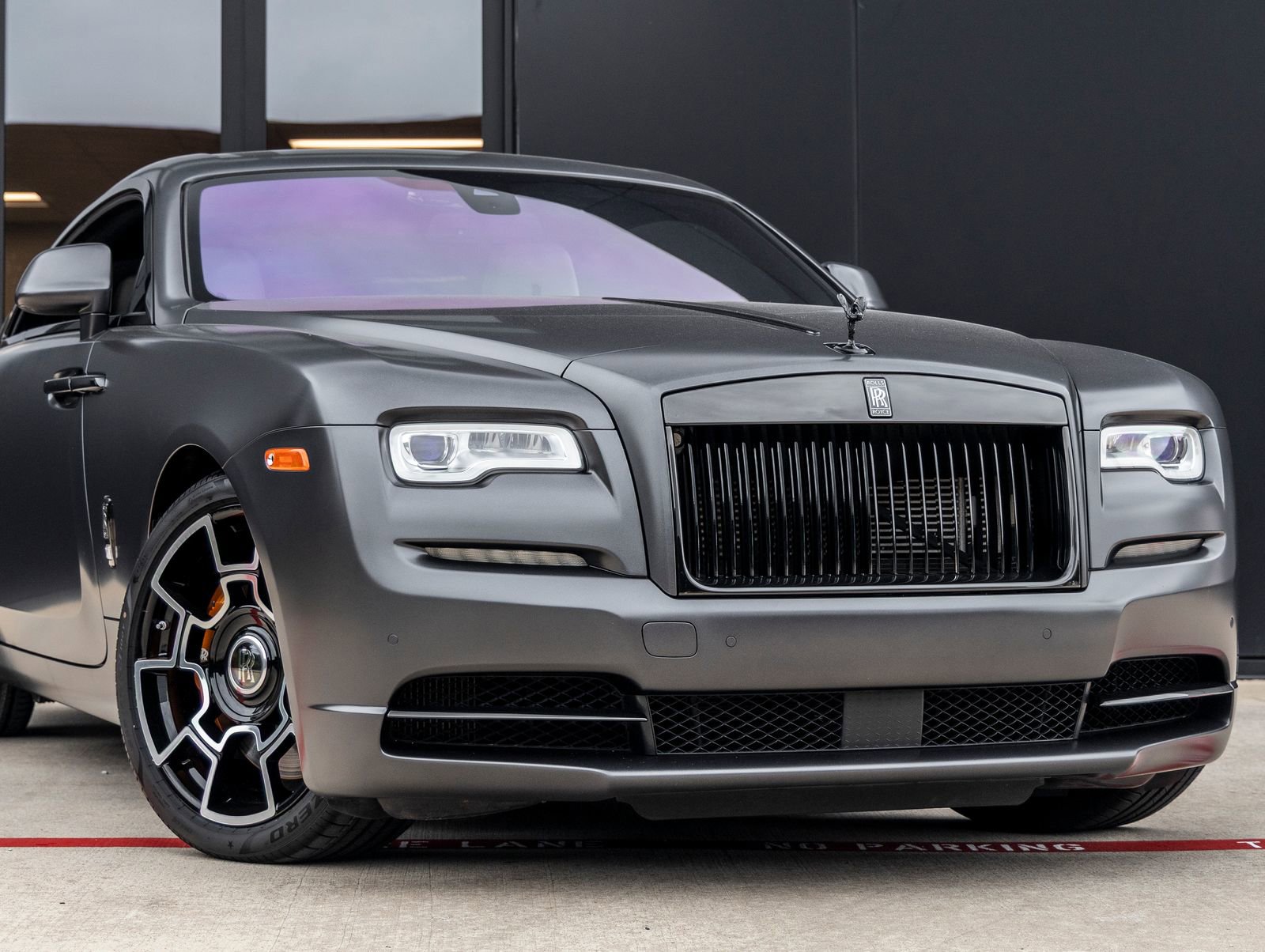 Used 2018 Rolls-Royce Wraith RWD image 8