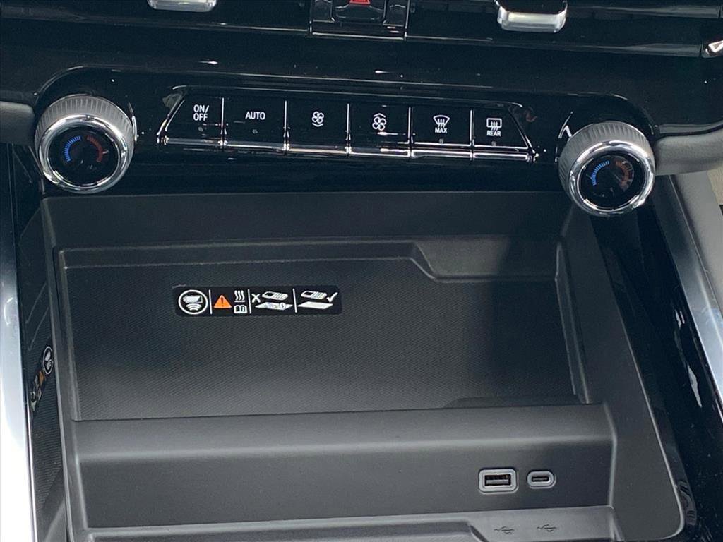 New 2026 Chevrolet Suburban Premier w/ Sun And Tow Package image 8