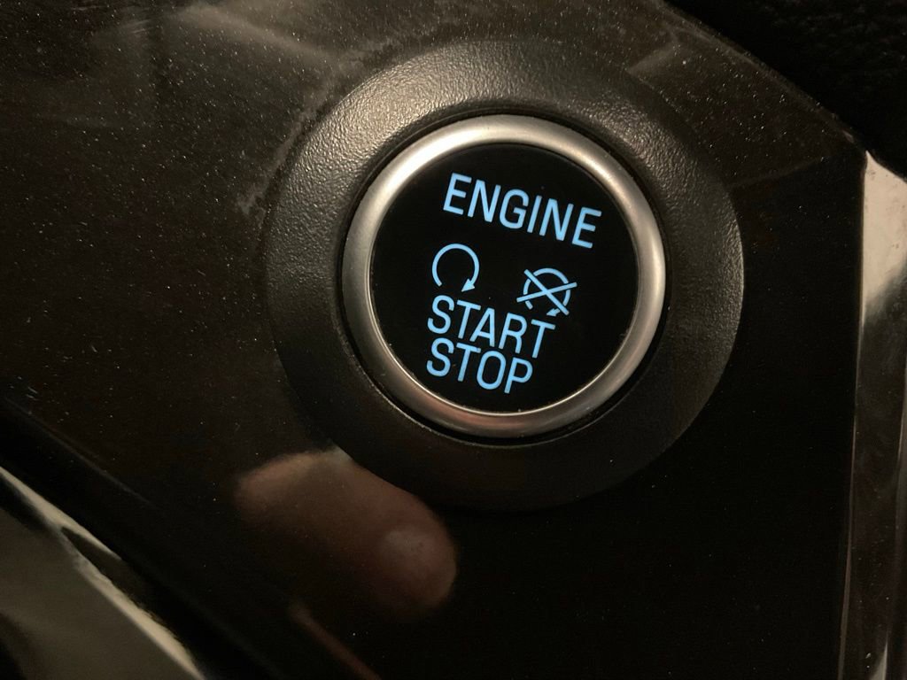 Used 2017 Ford Escape Titanium image 13