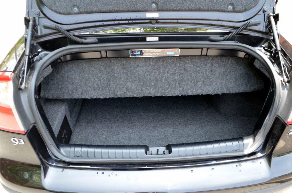 Used 2007 Saab 9-3 2.0T w/ Anniversary Pkg image 35