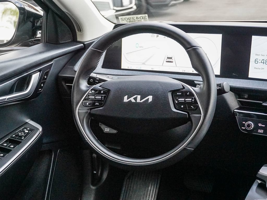 Certified 2024 Kia EV6 Light RWD image 42
