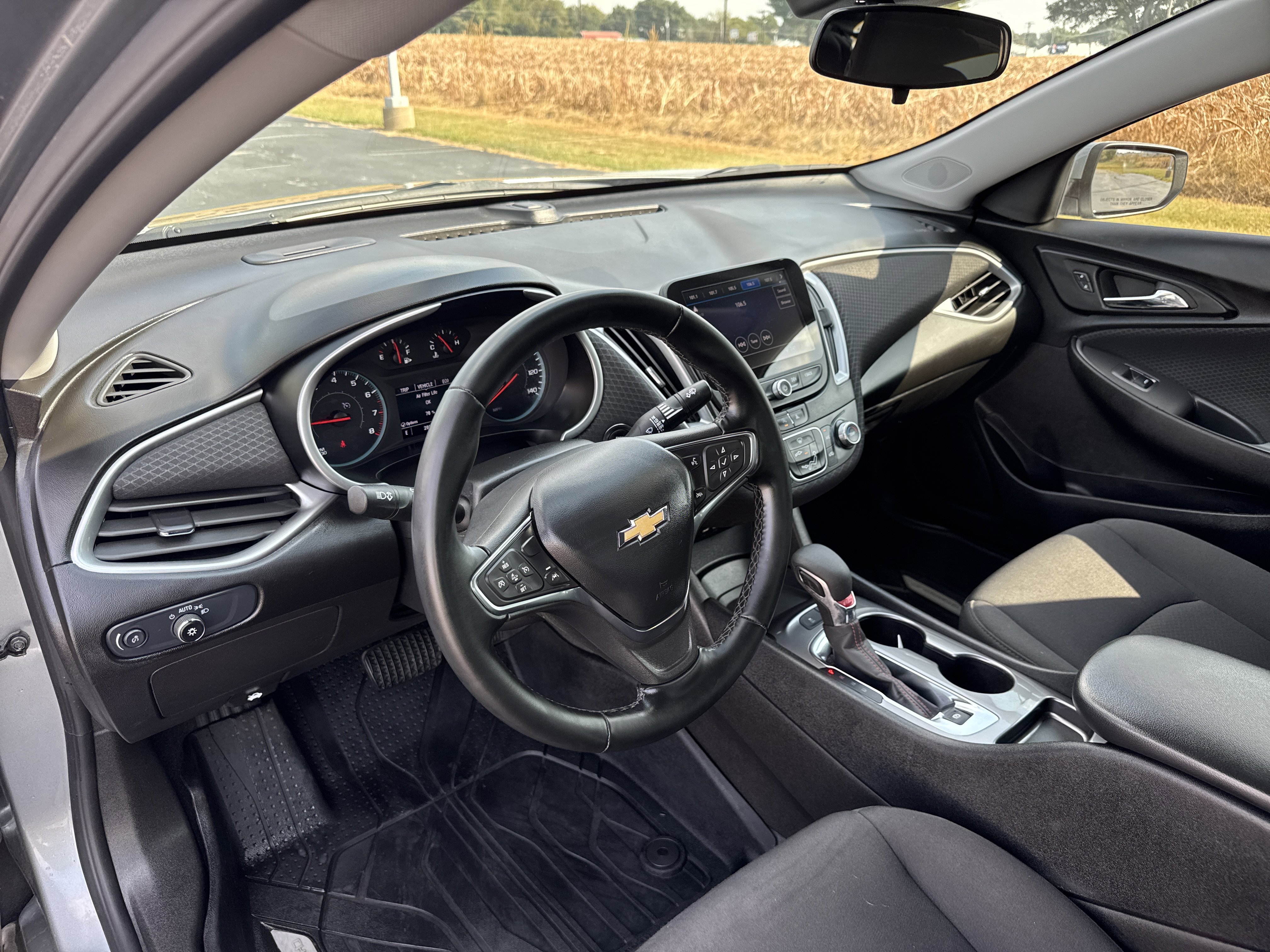 Used 2024 Chevrolet Malibu RS image 9