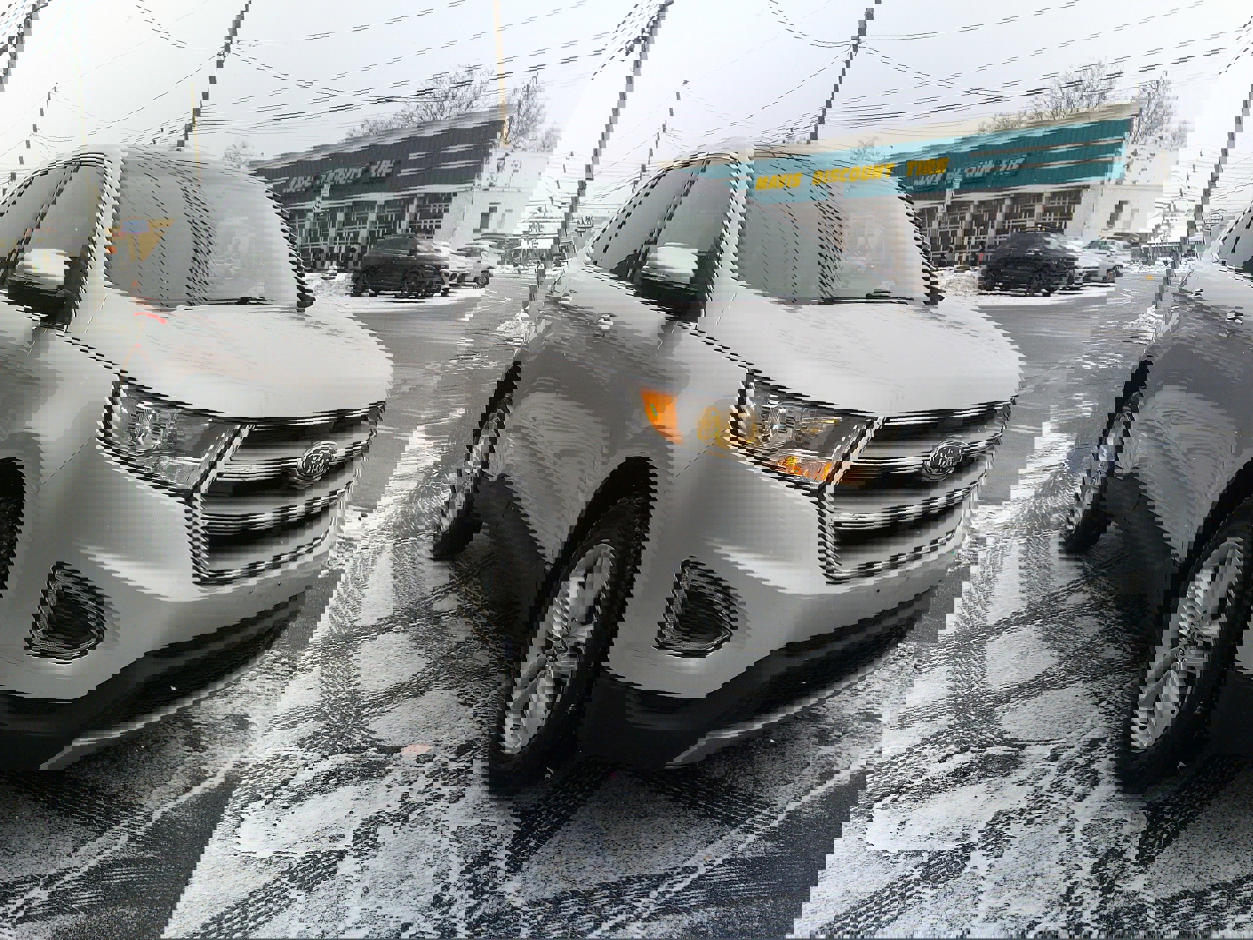 Used 2018 Ford Edge SEL w/ Equipment Group 201A image 7