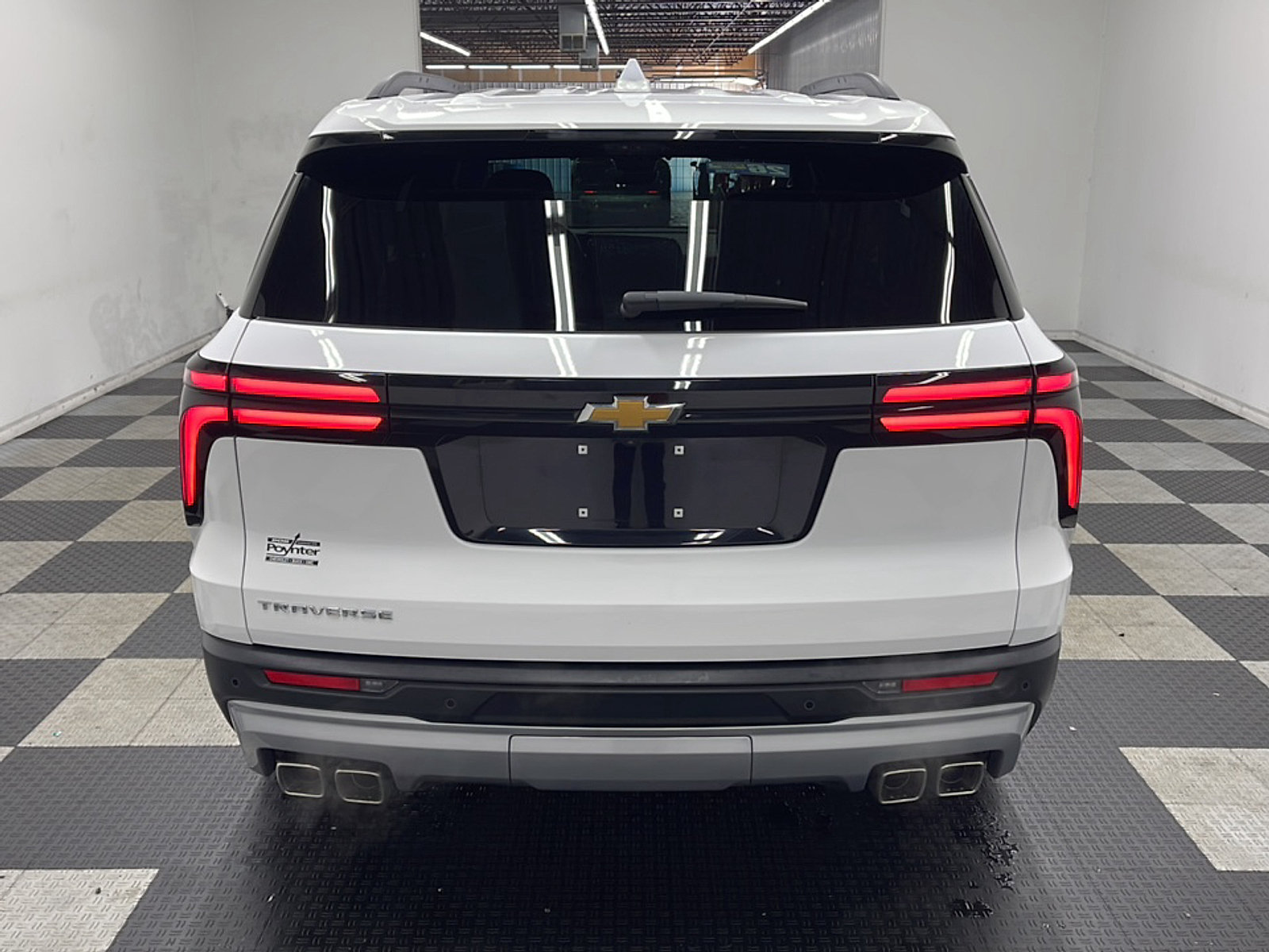 Used 2026 Chevrolet Traverse LT w/ Driver Confidence Package FWD image 18