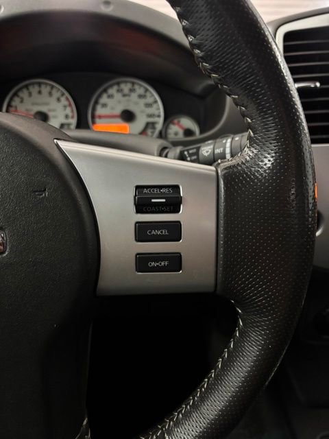 Used 2016 Nissan Frontier PRO-4X image 25