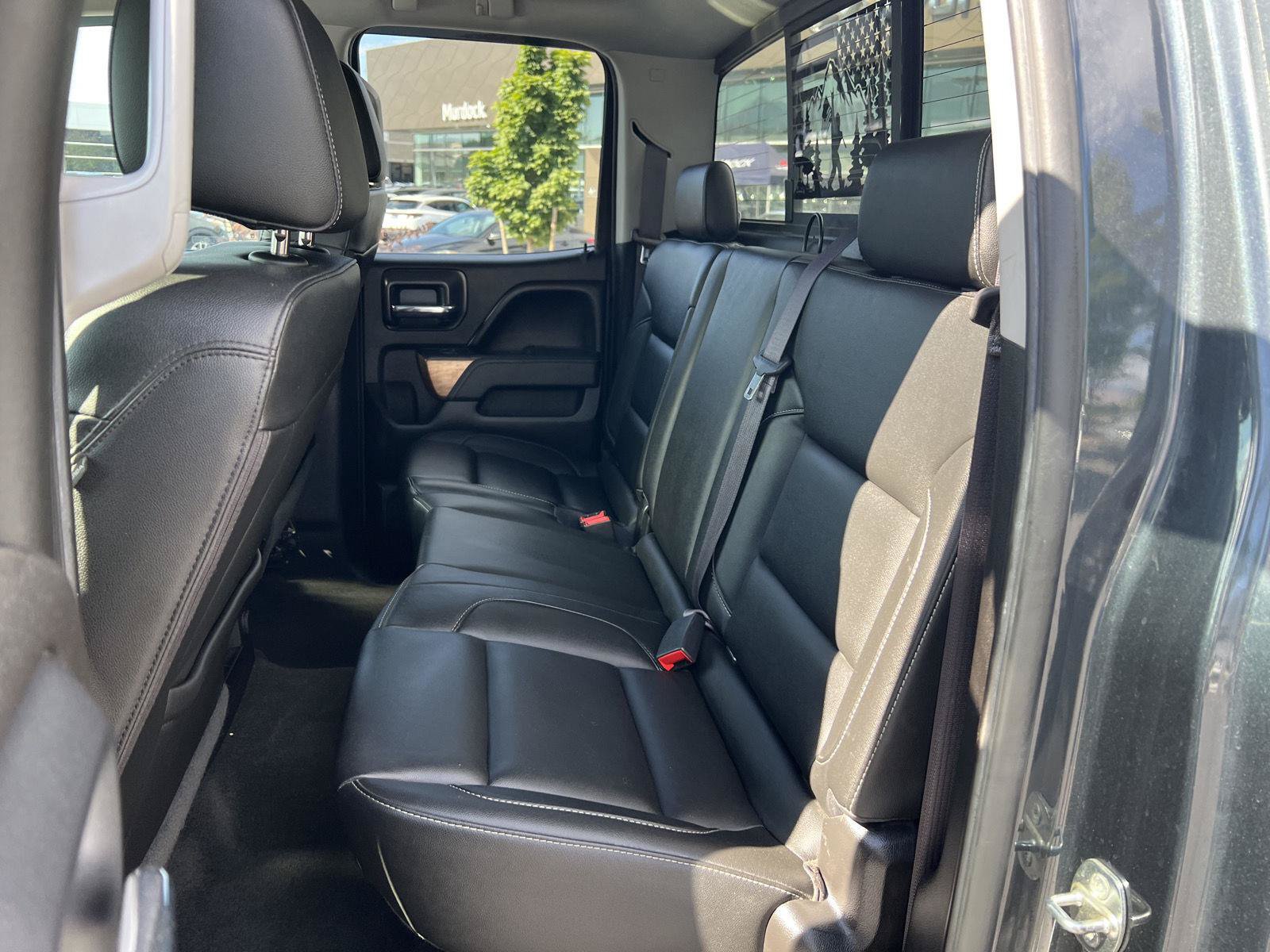 Used 2017 Chevrolet Silverado 1500 LTZ AWD/4WD image 26