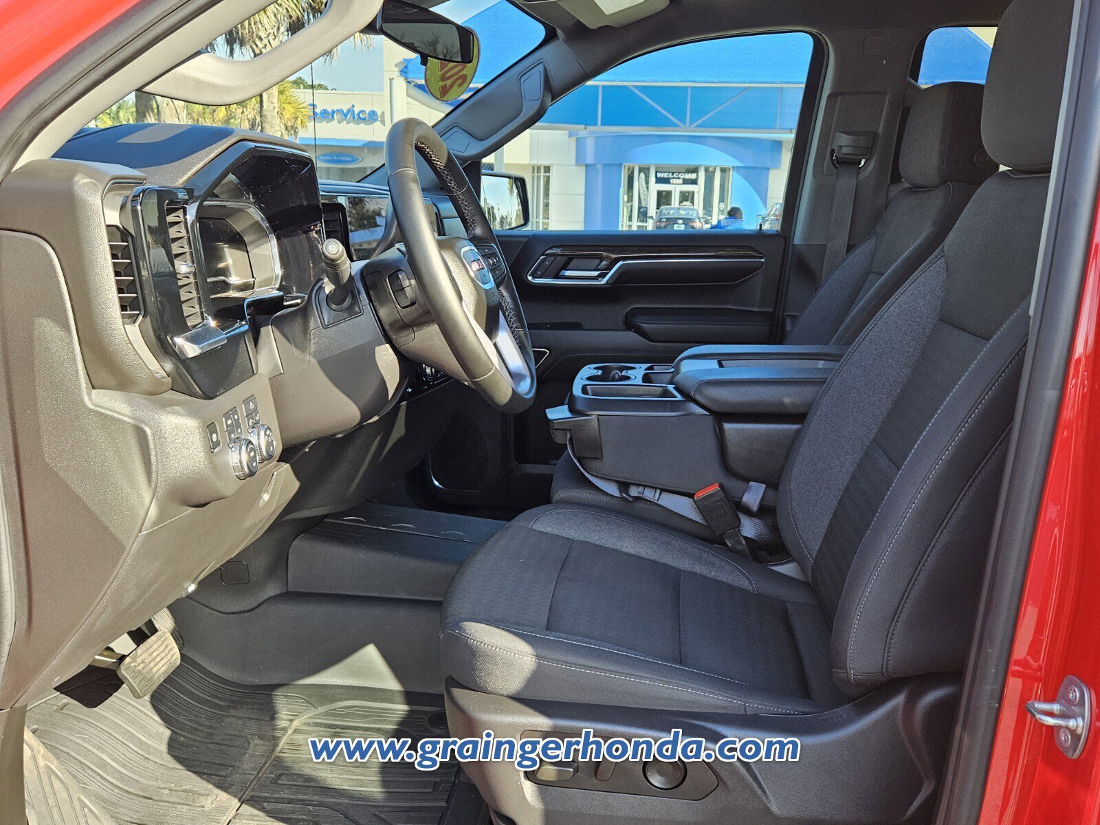 Used 2024 GMC Sierra 1500 Elevation image 10