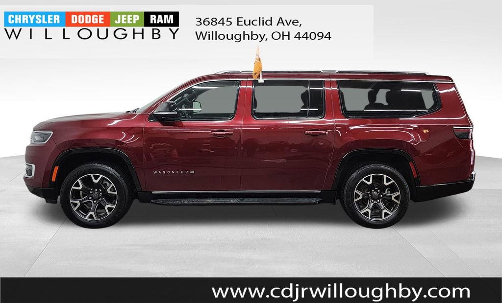 Certified 2024 Jeep Wagoneer L Series III w/ Flexible Seating Group AWD/4WD image 5
