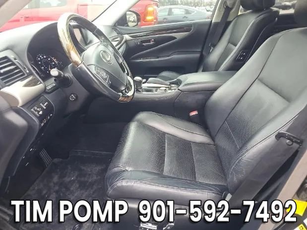 Used 2013 Lexus LS 460 LS 460 Sedan 4D w/ Comfort Pkg image 4