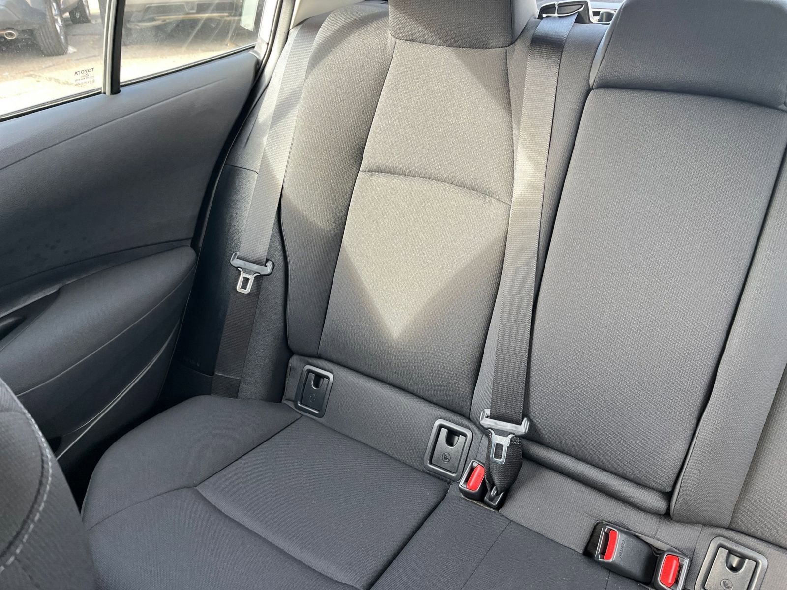 Used 2025 Toyota Corolla LE image 35