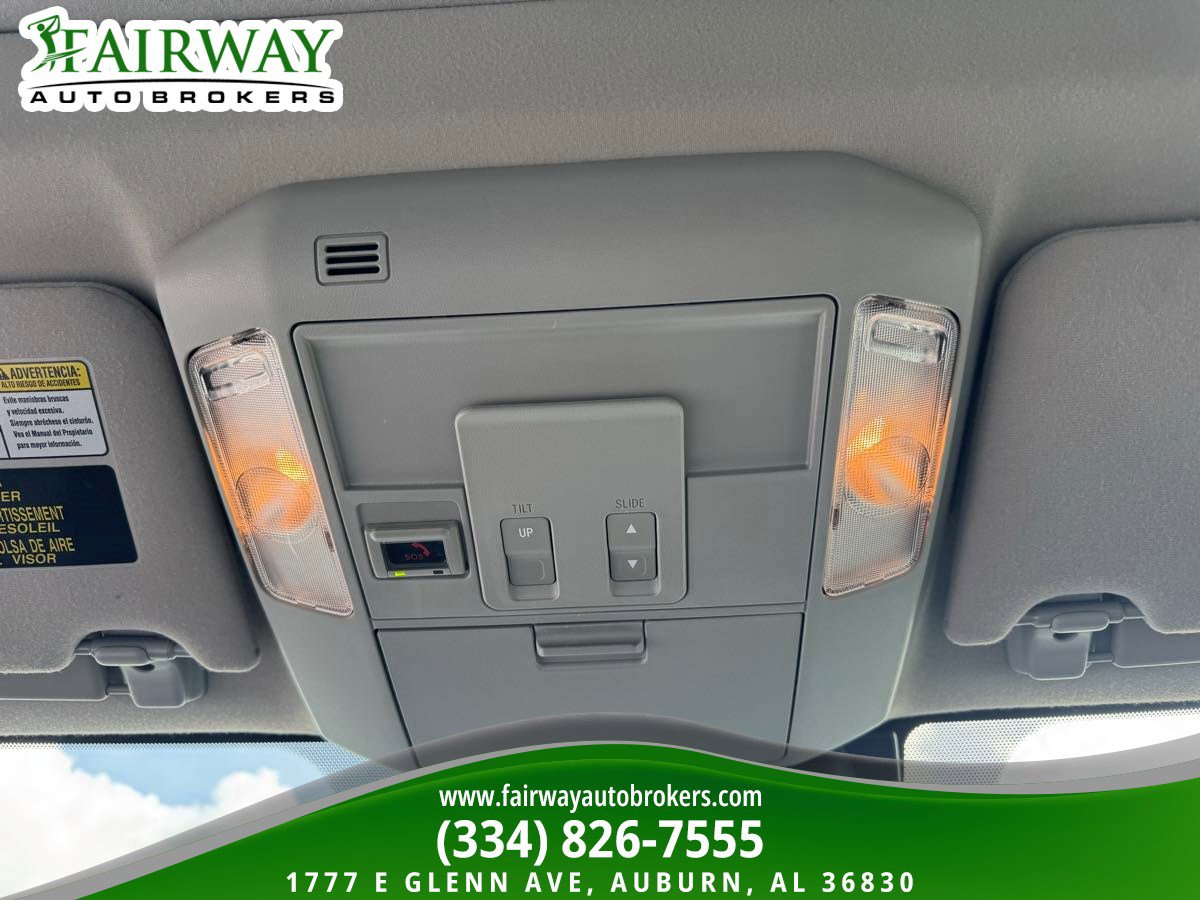 Used 2021 Toyota Sequoia Platinum AWD/4WD image 26
