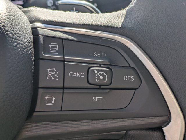 New 2025 Jeep Grand Cherokee L Altitude AWD/4WD image 23