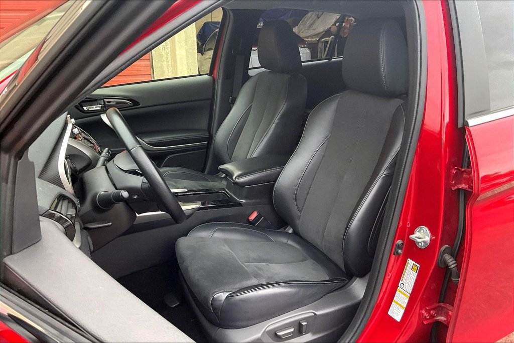 Used 2025 Mitsubishi Eclipse Cross SE AWD/4WD image 24
